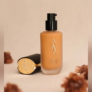 AURIC Cosmetics Glow Lust™ Radiant Luminizer 
Sunstone 1.8oz Medium Neutral-NEW!